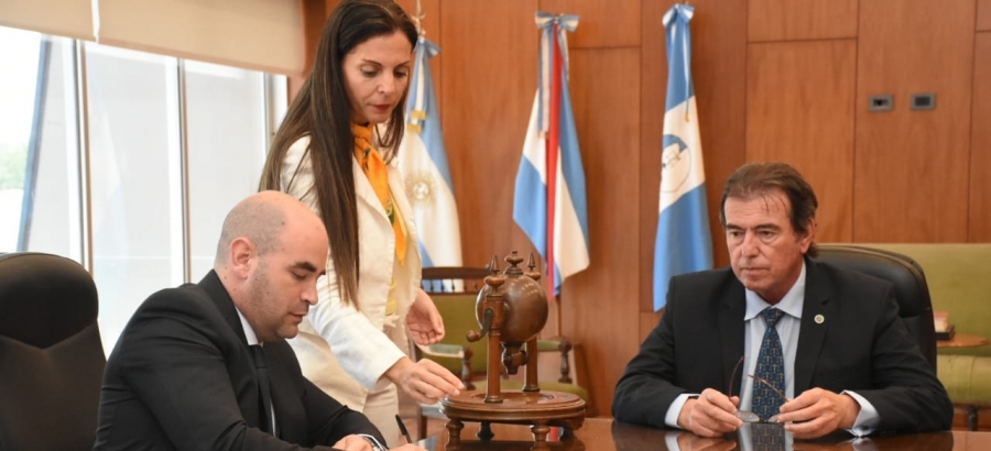 Imagen sobre Los Dres. Emilio Castrillón, Germán Carlomagno y Cecilia Bértora; integrarán el Tribunal Electoral Provincial en 2019